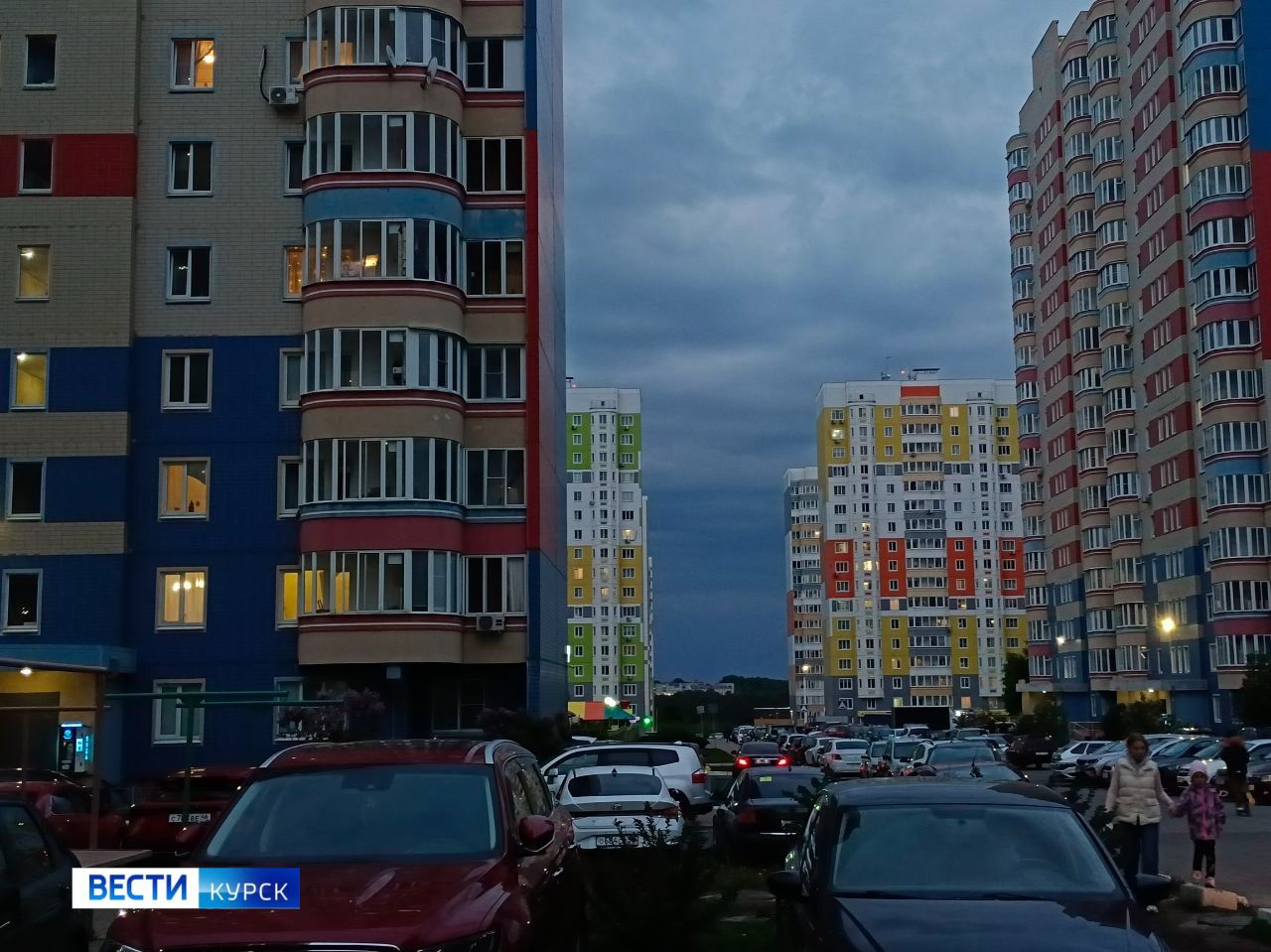 Городские пейзажи: когда обыденность становится искусством | ГТРК «Курск» Городские пейзажи: когда обыденность становится искусством