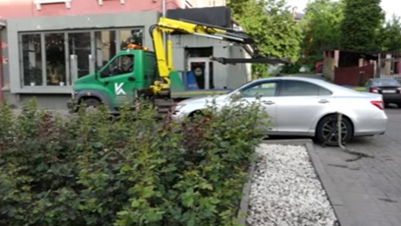 В Курске с начала года составили более 230 протоколов по поводу неправильной парковки | ГТРК «Курск» В Курске с начала года составили более 230 протоколов по поводу неправильной парковки