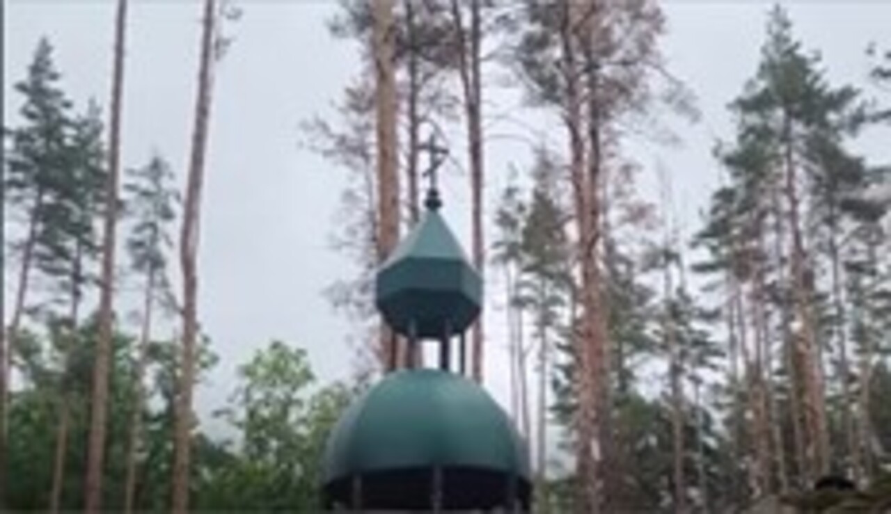 "Северяне" громят врага и не забывают о духовном