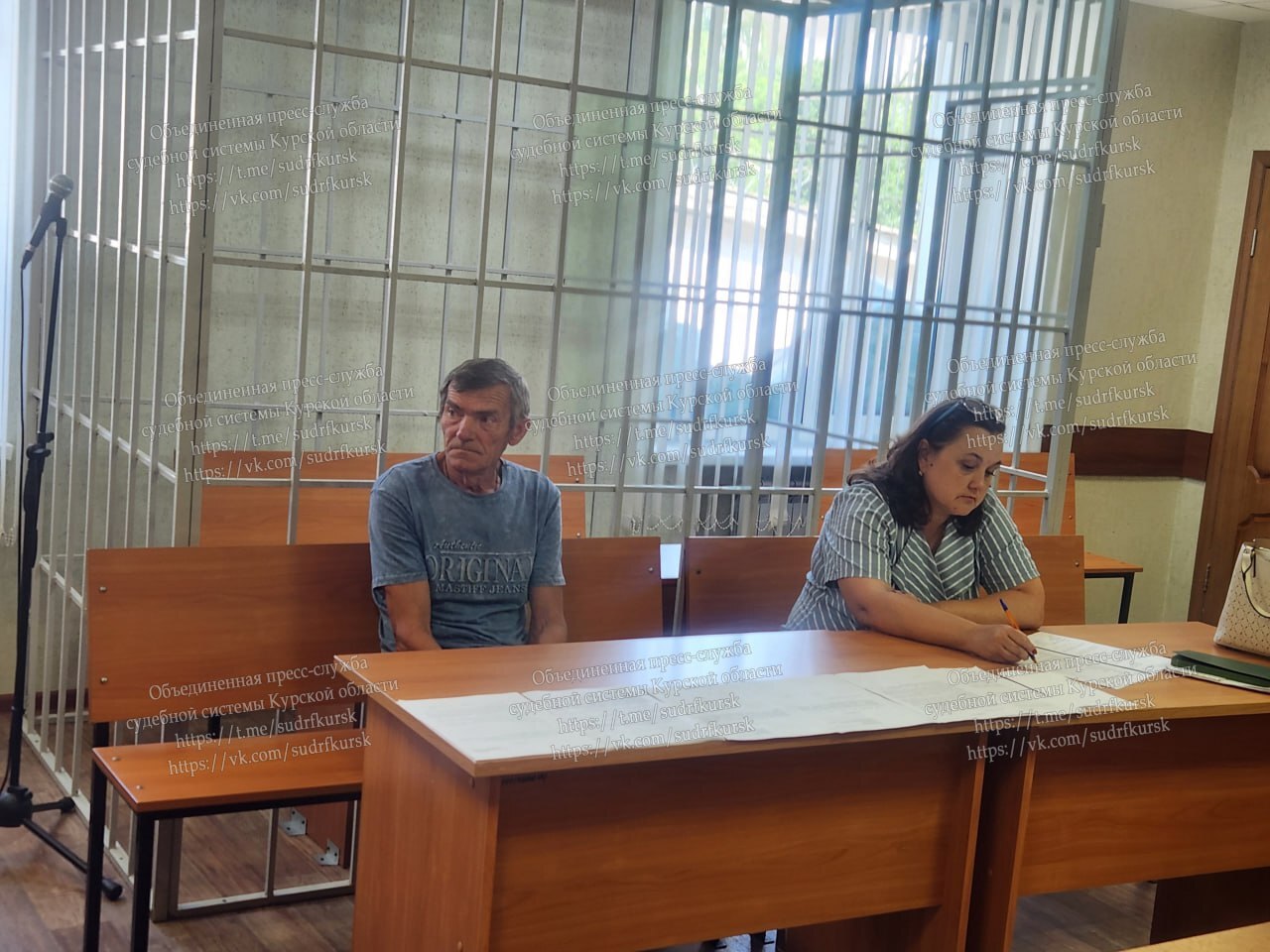 Пьяный житель Горшеченского района угнал машину
