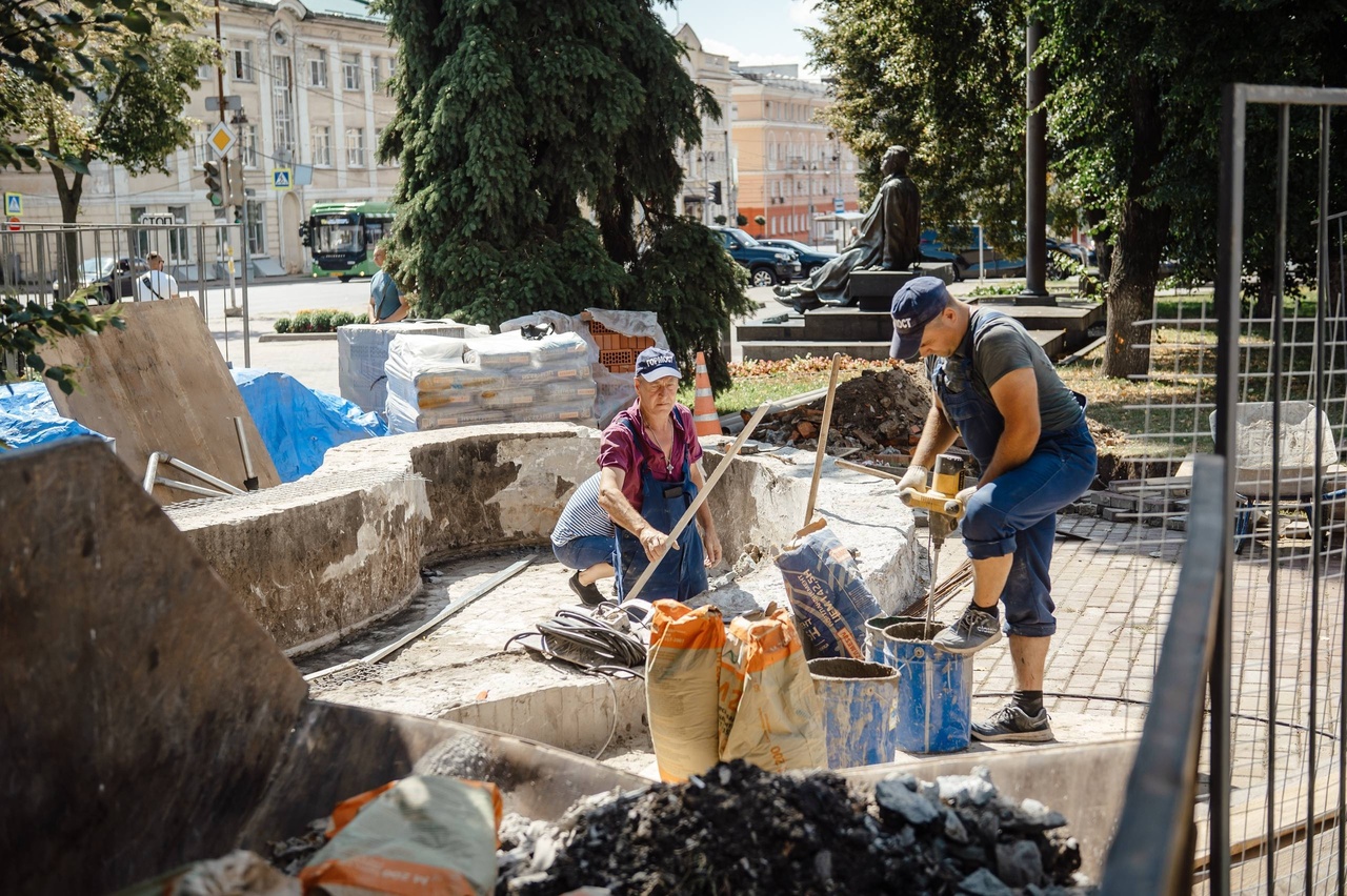 Фонтан на Ленина в Курске заработает к началу августа