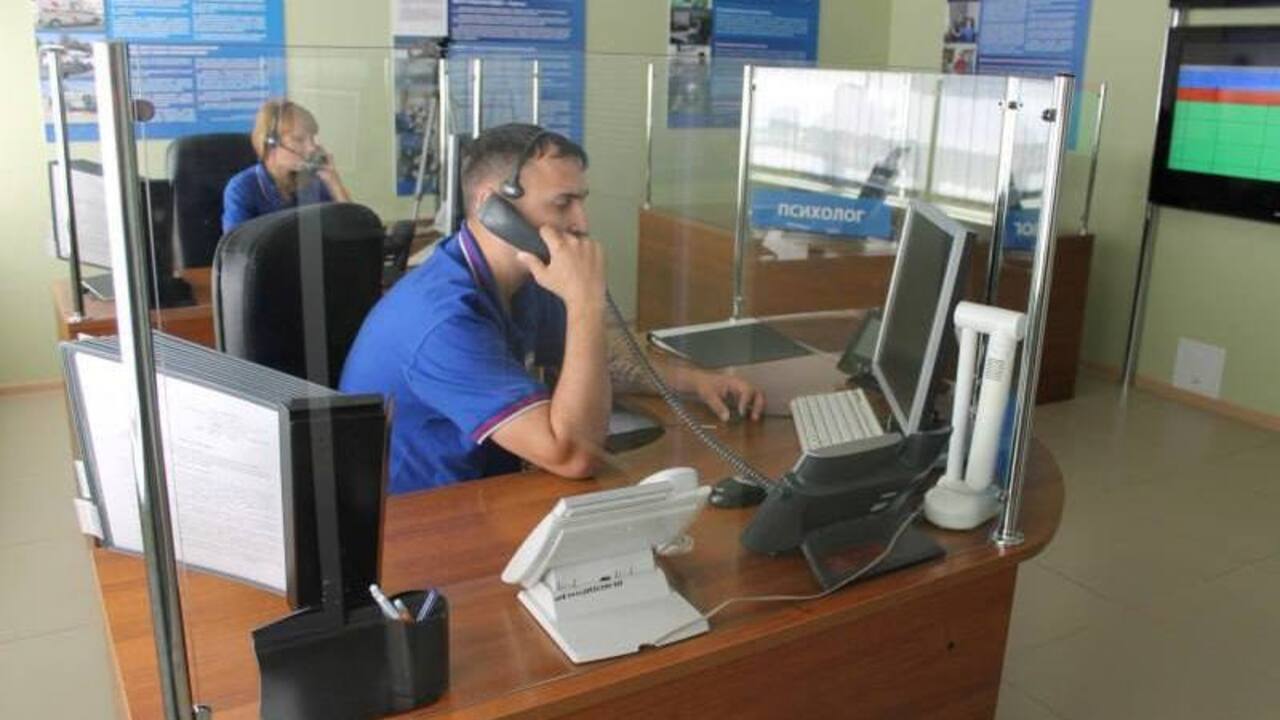 Более 95 тысяч звонков поступило по системе «112» в Курской области за июль