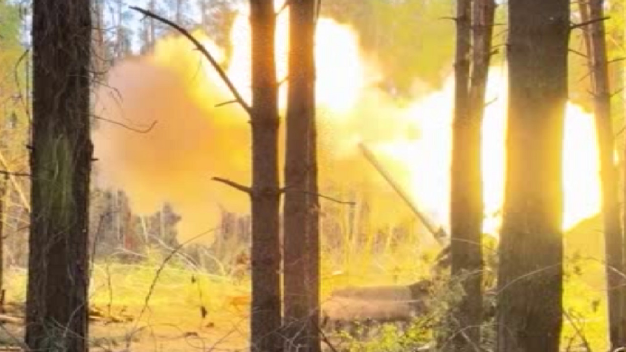 Российские военные продолжают уничтожать технику и живую силу ВСУ | ГТРК «Курск» Российские военные продолжают уничтожать технику и живую силу ВСУ