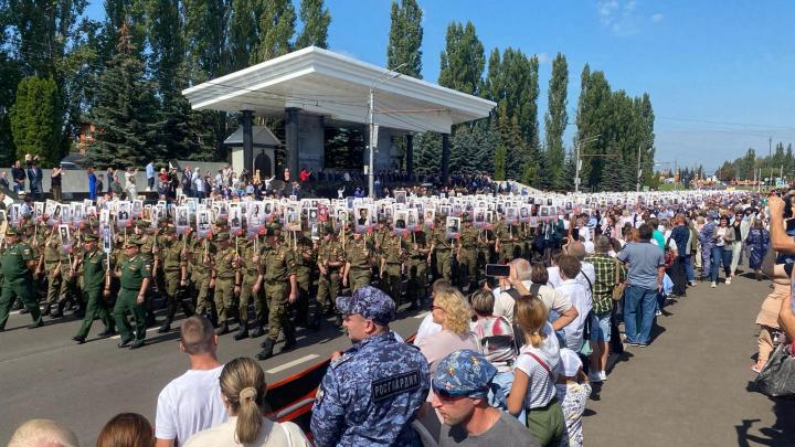 В Курске 26 августа прошёл марш памяти участников Курской битвы | ГТРК «Курск»