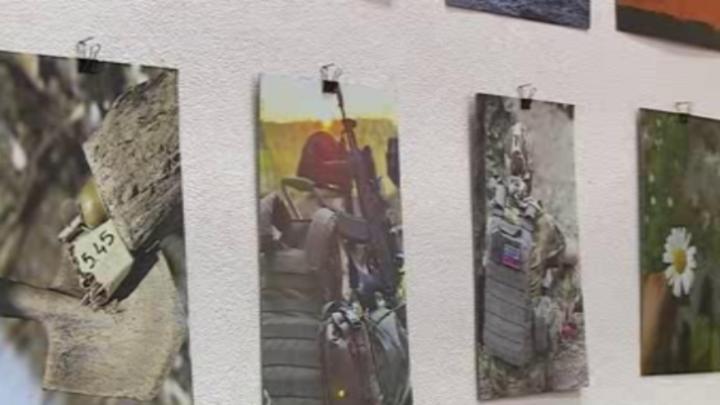 В Курске открылась фотовыставка бойцов легендарной 155-ой бригады морской пехоты В Курске открылась фотовыставка бойцов легендарной 155-ой бригады морской пехоты | ГТРК «Курск»