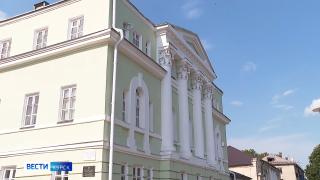 Во время визита в Курскую область министр культуры России посетила фатежский дом-музей Свиридова  | ГТРК «Курск»