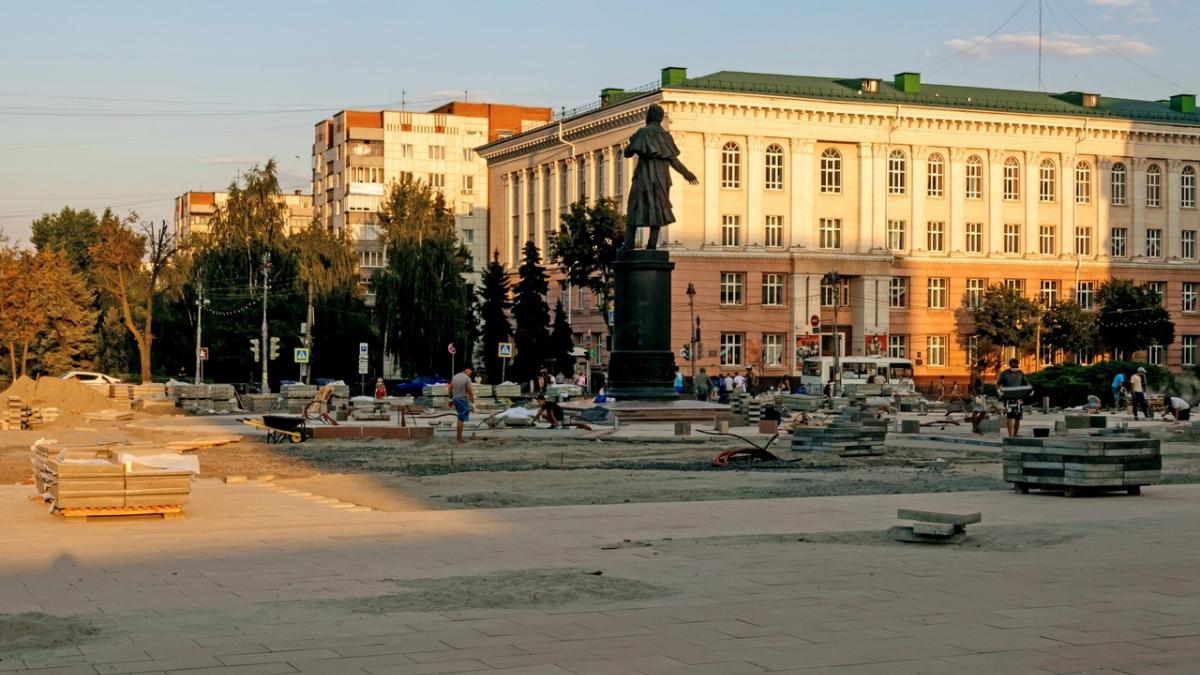 Площадь в курске фото Роман Старовойт: "Многое сделано из рук вон плохо" ГТРК "Курск" - Новости Курска