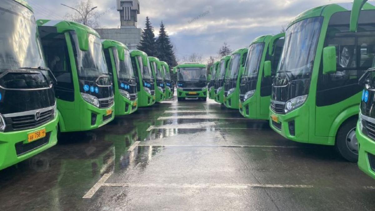 Для районов Курской области передали 24 новых автобуса | ГТРК «Курск» -  Новости Курска и Курской области | 48172